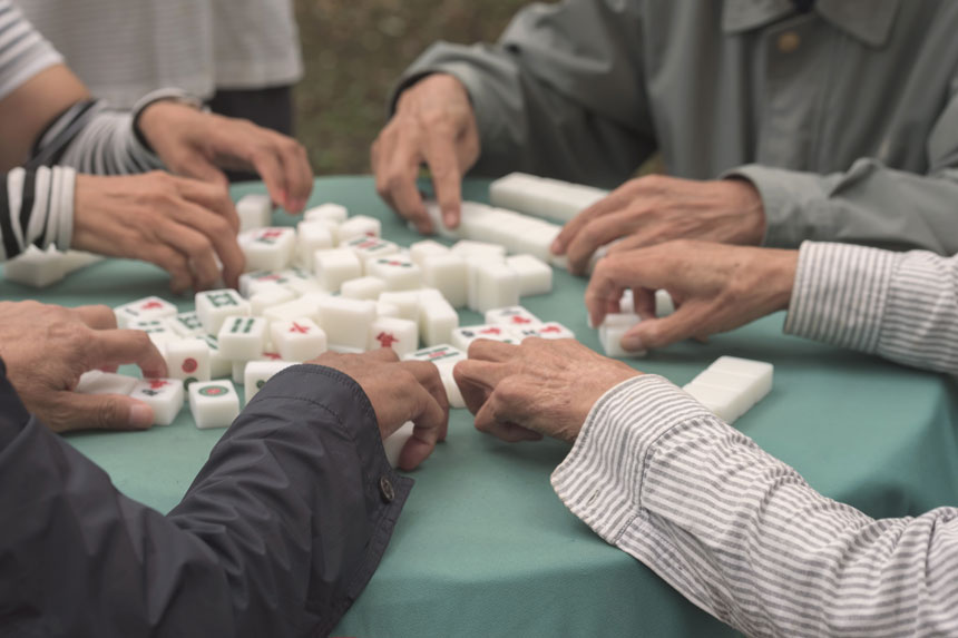 Mahjong houses fall silent as China purifies its social